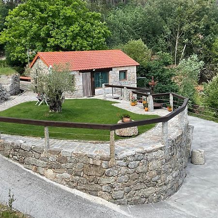 Da Man Da Moura Villa Ourense Luaran gambar